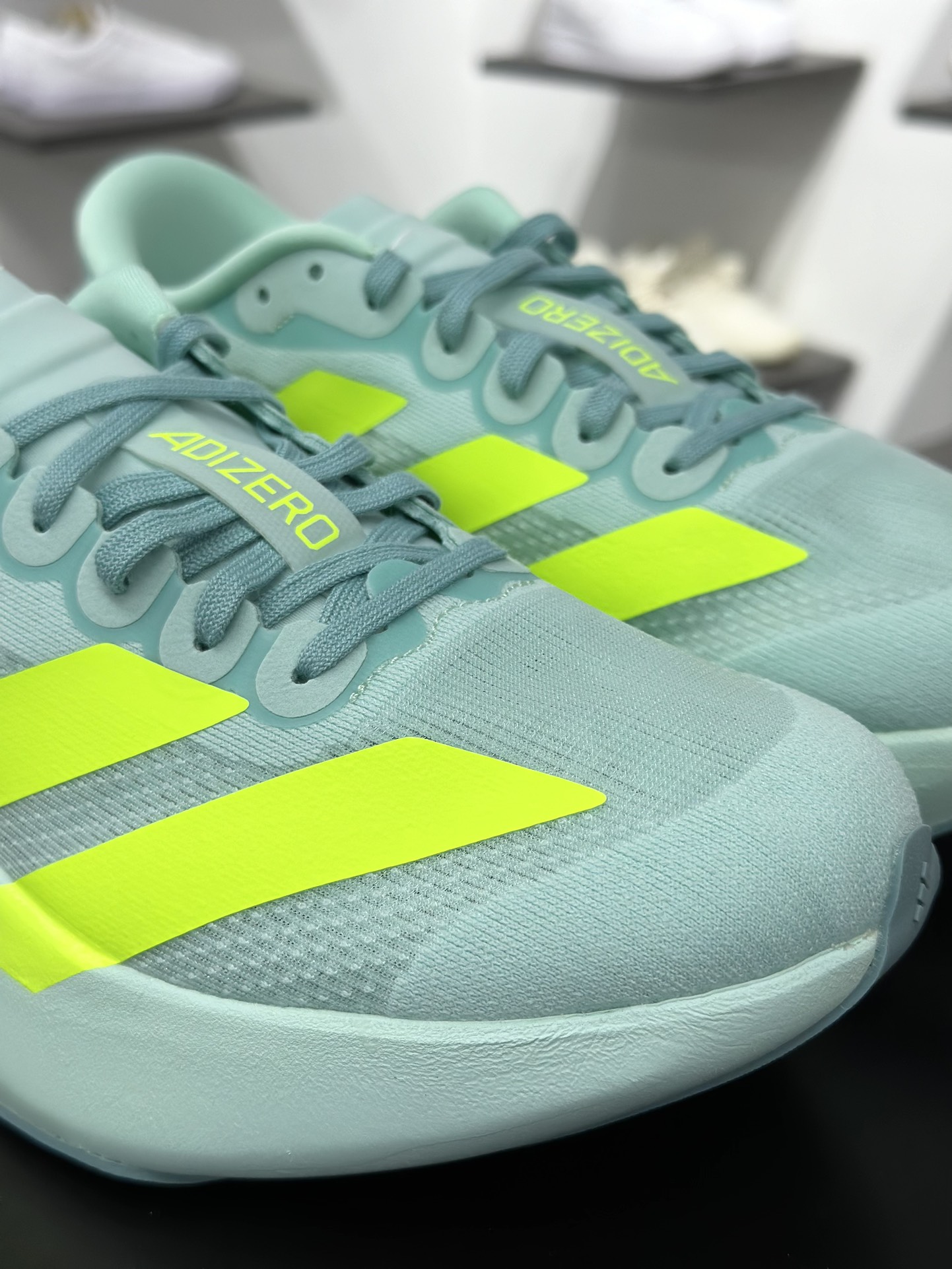 Adidas Adizero Evo SL M 阿迪超轻透气缓震跑鞋 JS4452
