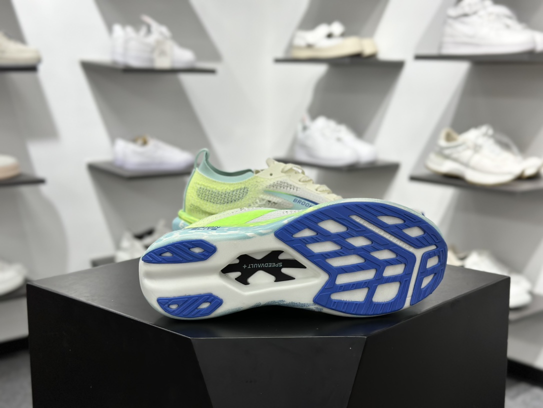 Brooks 布鲁克斯 Hyperion Elite 4 超弹轻盈跑步鞋 100053