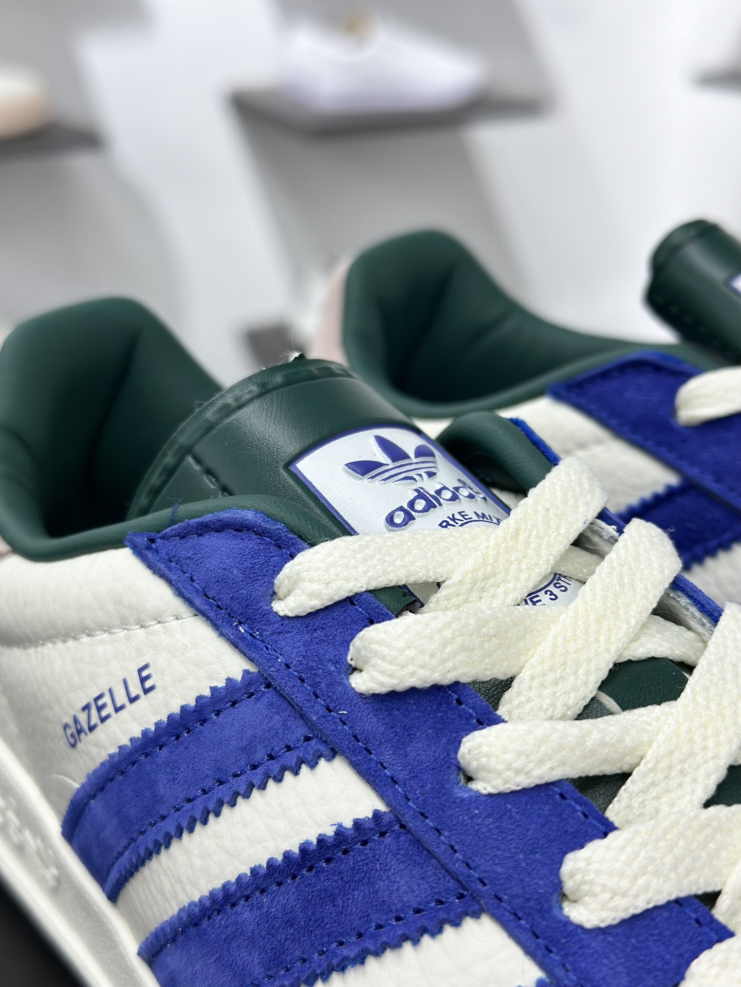 adidas Originals Gazelle INdoor x Stussy 三叶草休闲防滑耐磨低帮板鞋 DD6601QF