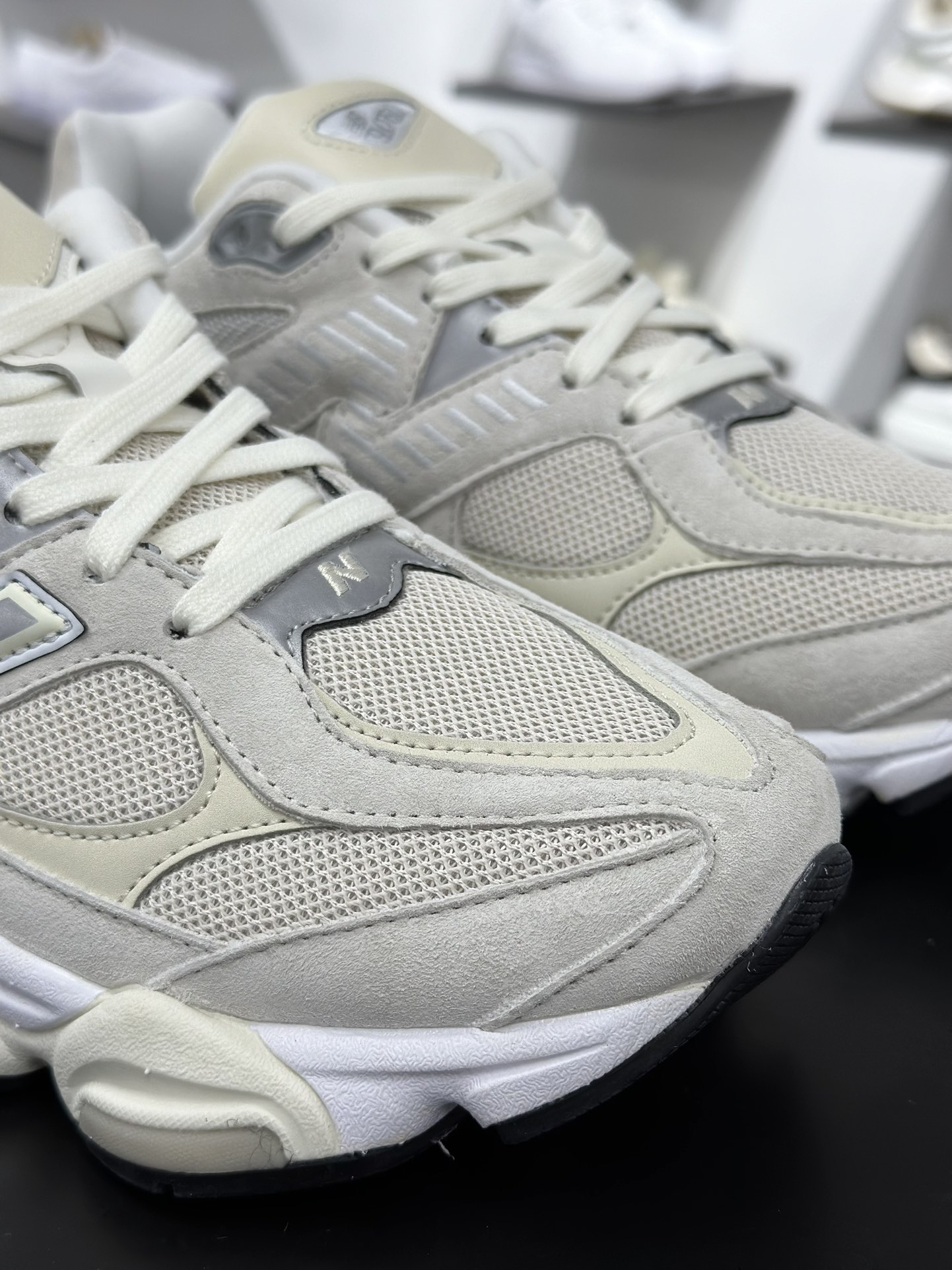 240 Joe Freshgoods x New Balance NB9060 联名款 复古休闲运动慢跑鞋 U9060WHT