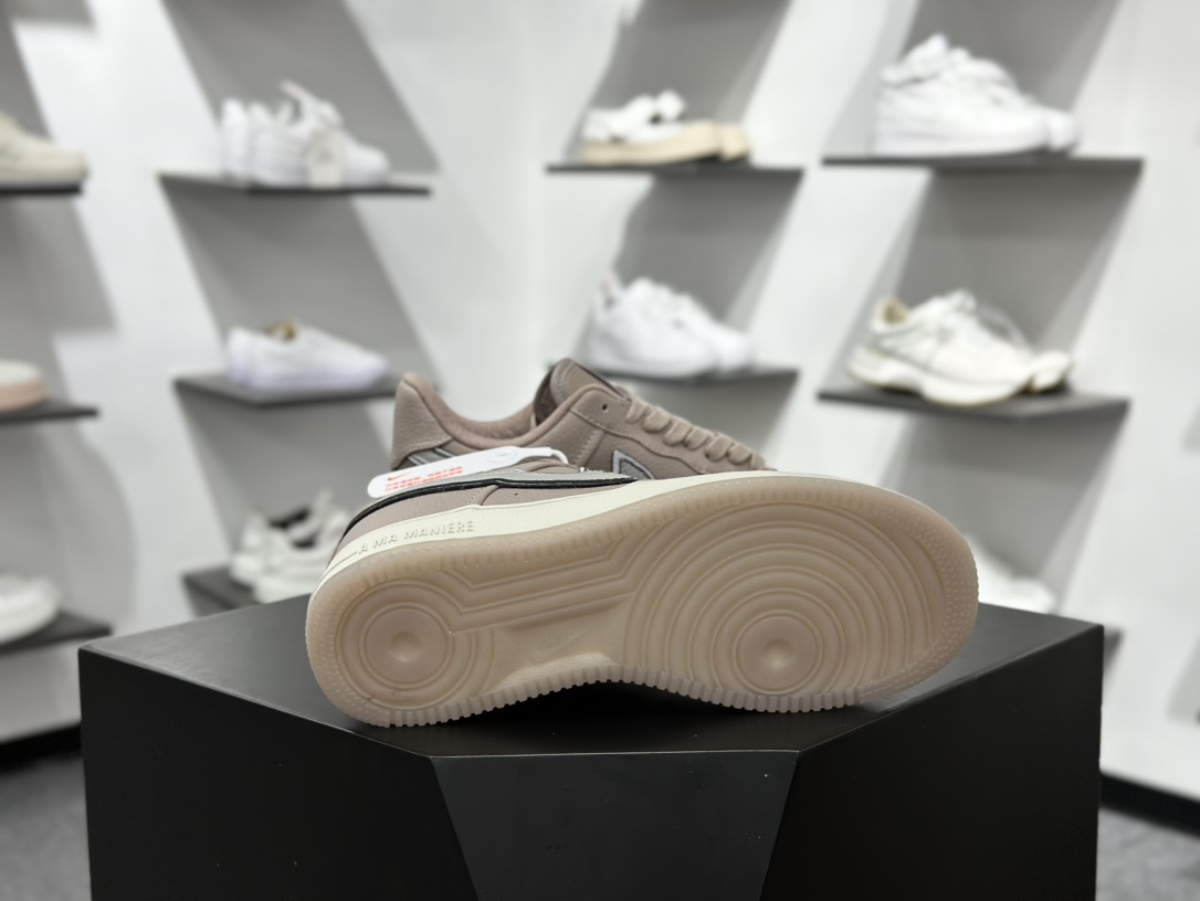A Ma Maniére x Nike Air Force 1'07 Low 联名款 空军一号低帮休闲板鞋 HF4084-200