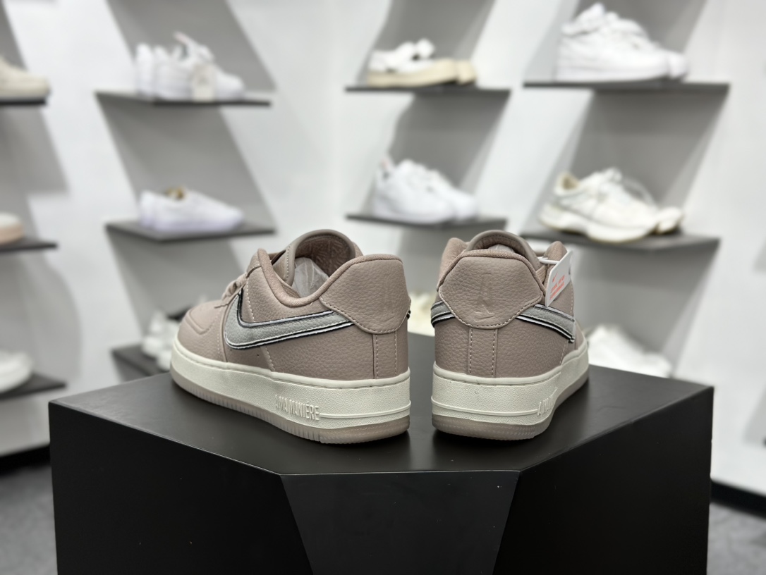 A Ma Maniére x Nike Air Force 1'07 Low 联名款 空军一号低帮休闲板鞋 HF4084-200