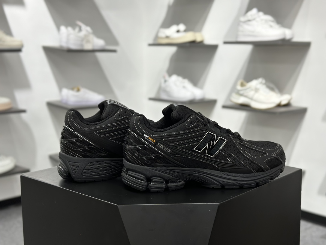 200 New Balance U1906系列 复古单品宝藏老爹鞋款 M1906RWF