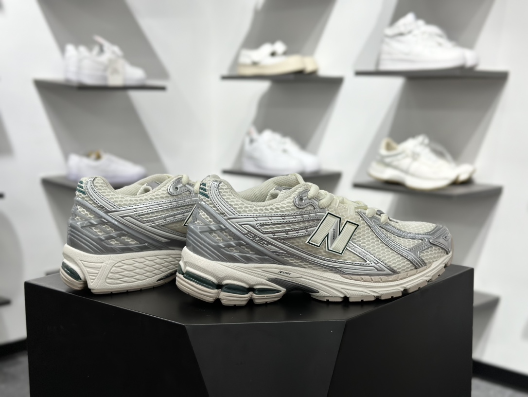 220 New Balance M1906R系列 复古老爹防滑耐磨低帮 跑步鞋 M1906REE