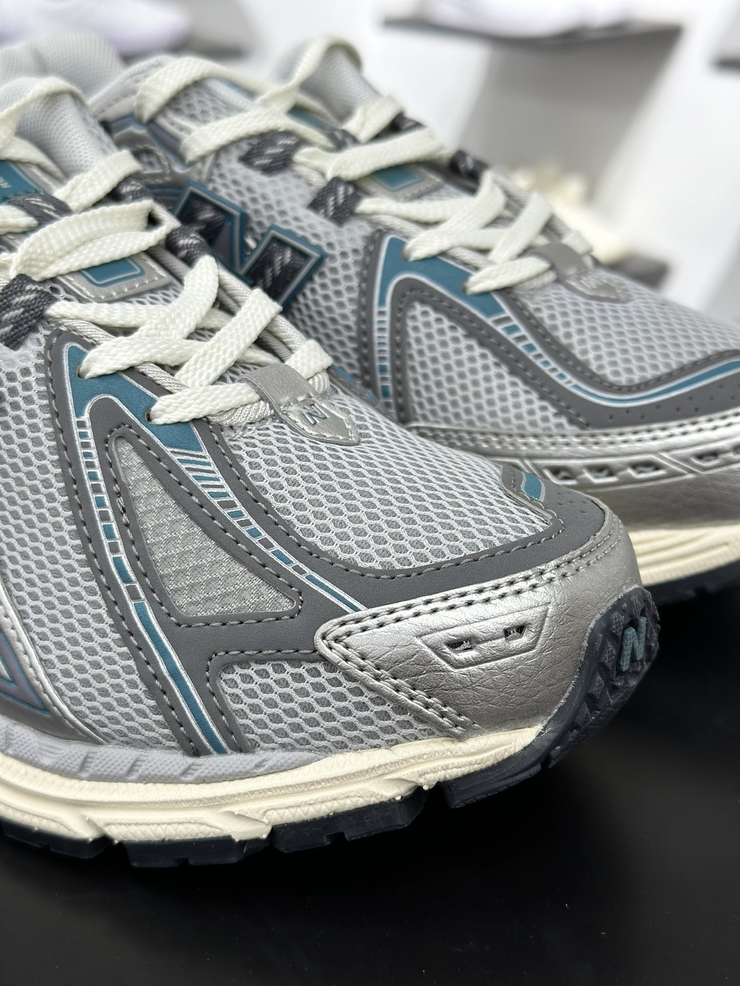 220 New Balance M1906R系列 复古老爹防滑耐磨低帮 跑步鞋 M1906REO