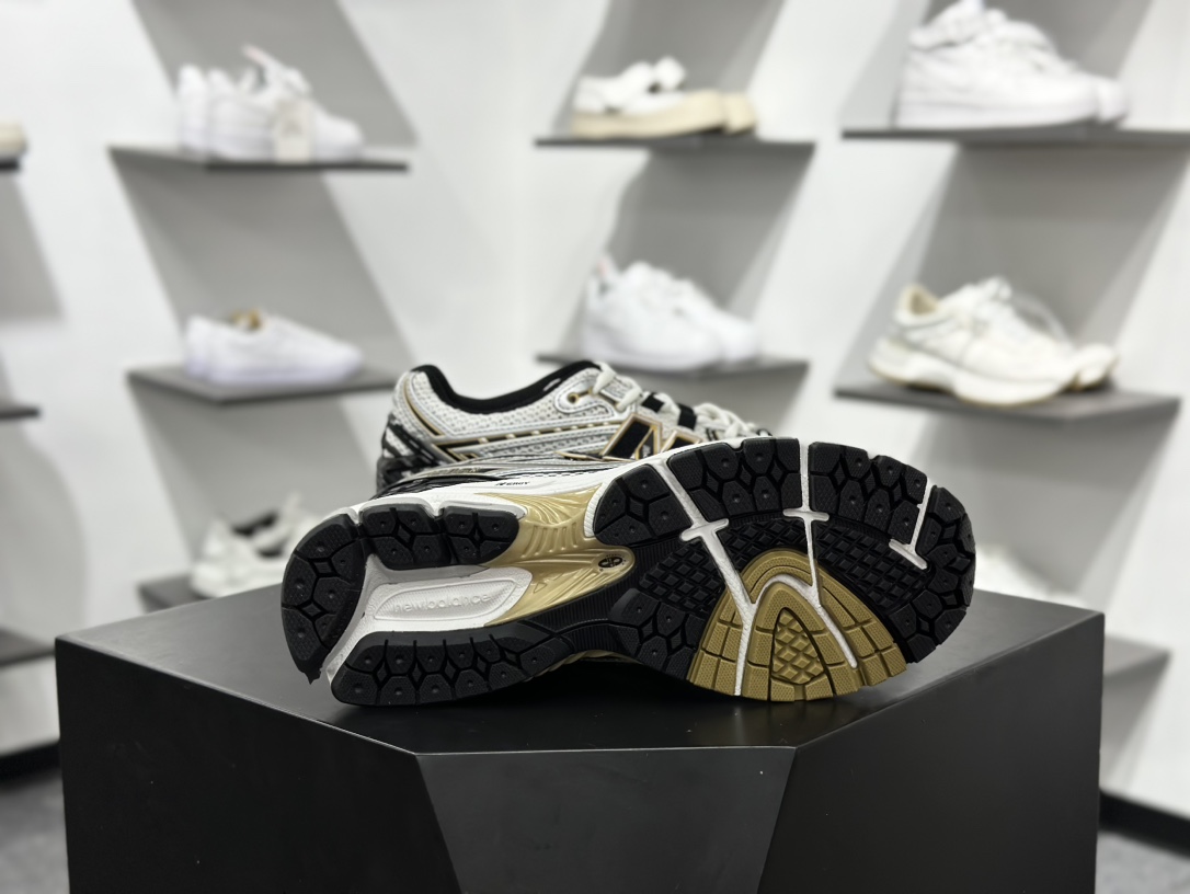 220 New Balance M1906R系列 复古老爹防滑耐磨低帮 跑步鞋 M1906RA