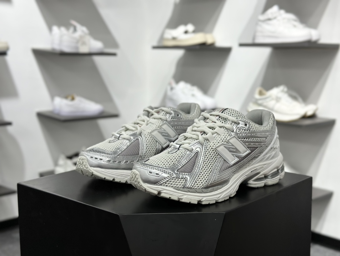 220 New Balance M1906R系列 复古老爹防滑耐磨低帮 跑步鞋 M1906RCB