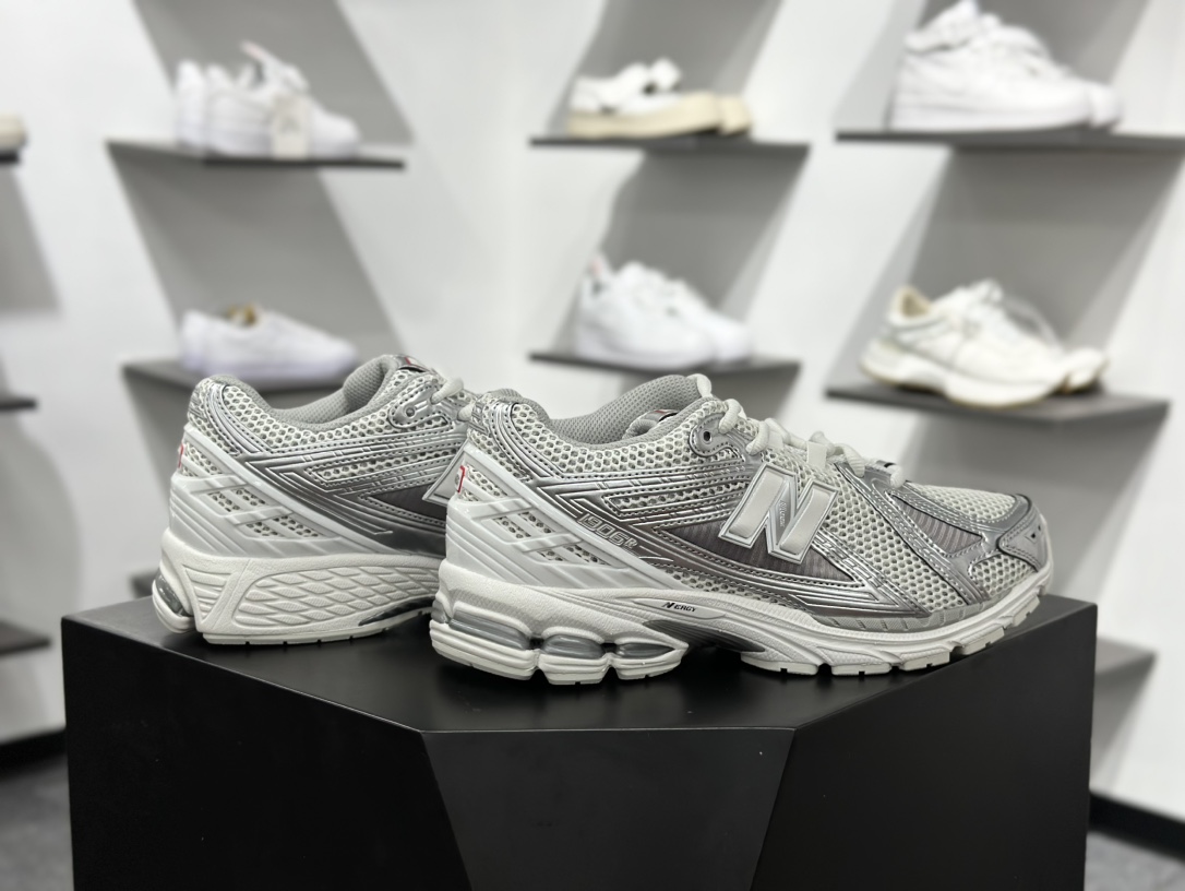 220 New Balance M1906R系列 复古老爹防滑耐磨低帮 跑步鞋 M1906RCB