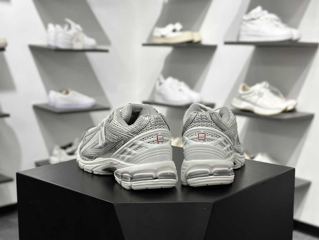 220 New Balance M1906R系列 复古老爹防滑耐磨低帮 跑步鞋 M1906RCB