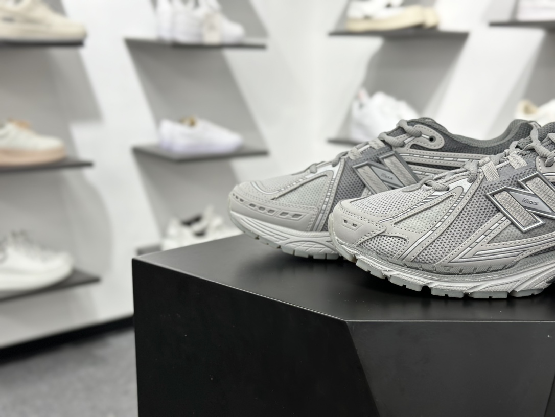 220 New Balance M1906R系列 复古老爹防滑耐磨低帮 跑步鞋 M1906Rny