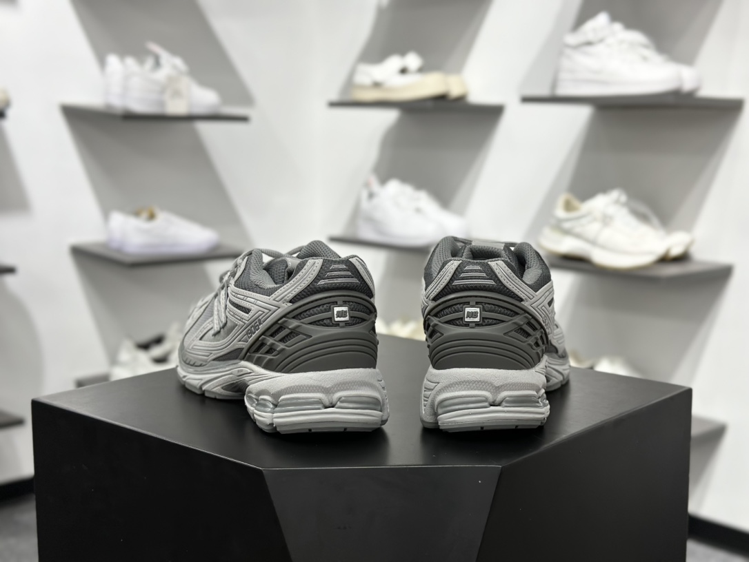 220 New Balance M1906R系列 复古老爹防滑耐磨低帮 跑步鞋 M1906Rny