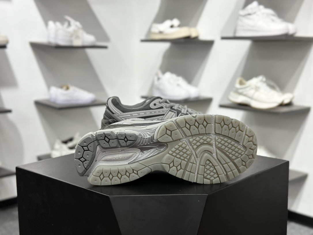 220 New Balance M1906R系列 复古老爹防滑耐磨低帮 跑步鞋 M1906Rny