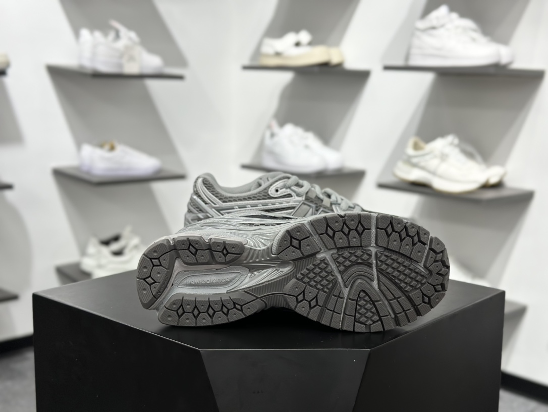 220 New Balance M1906R系列 复古老爹防滑耐磨低帮 跑步鞋 M1906REH
