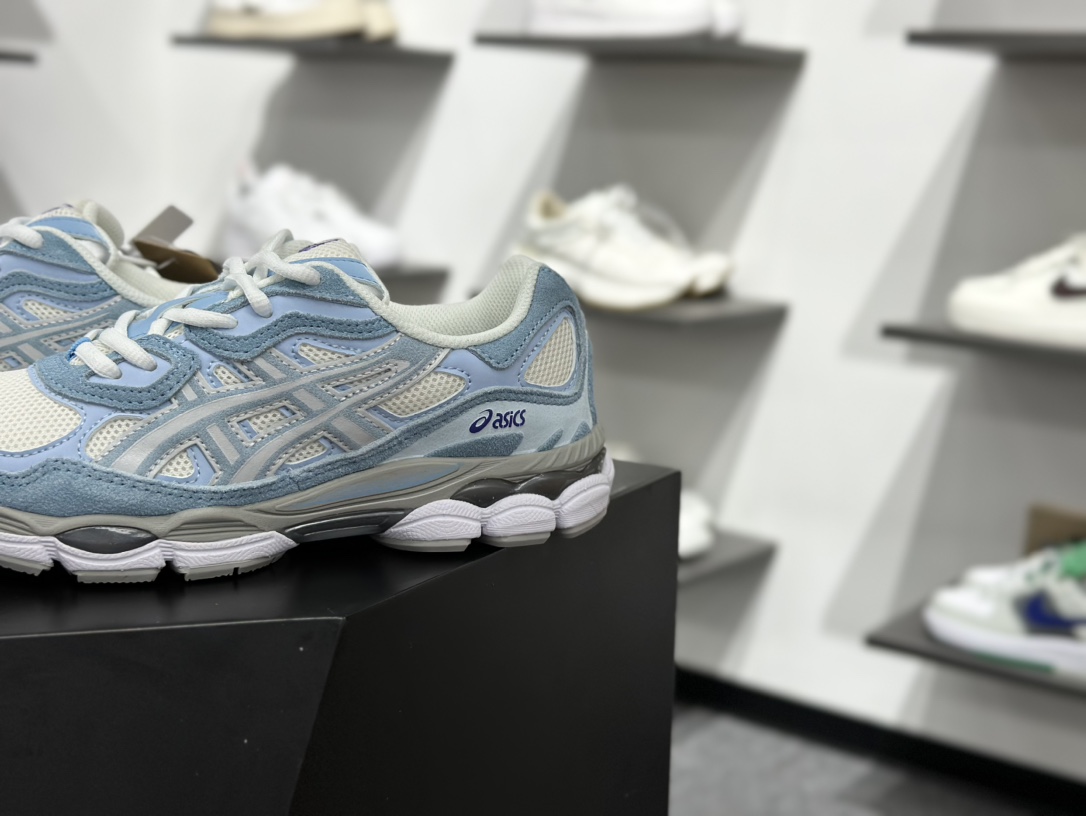 200 Asics 亚瑟士 GEL-NYC 低帮运动休闲跑步鞋 1203A383-107