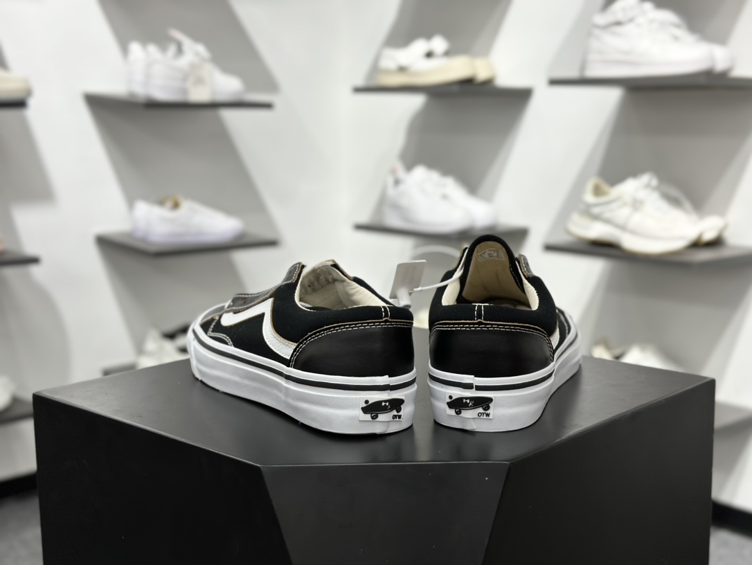 Vans Knu Skool 黑白 万斯低帮复古休闲硫化面包鞋