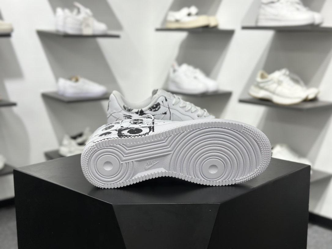 Nike Air Force 1 Low 07 纯白涂鸦 923044-100