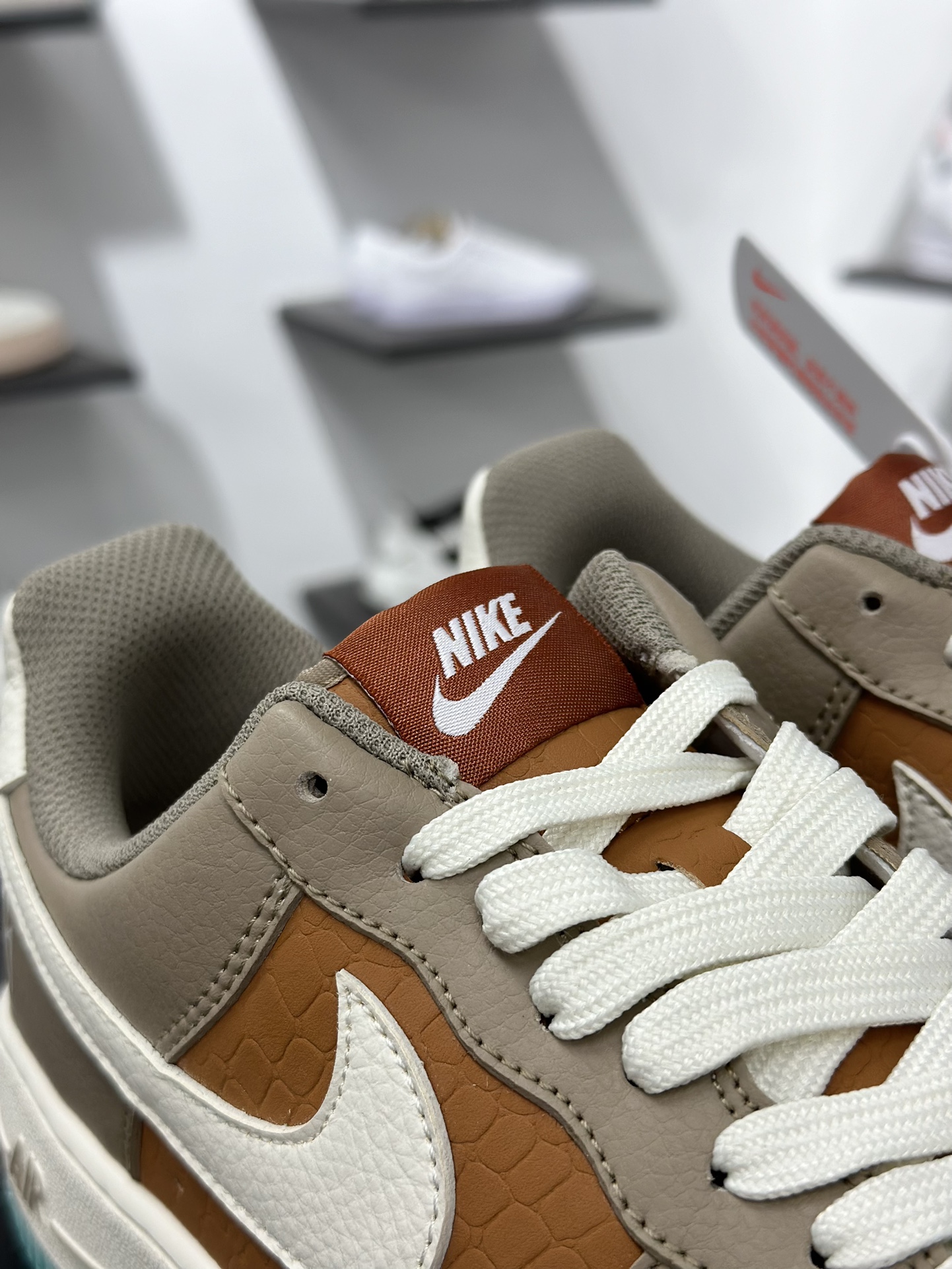 Nike Air Force 1 Low 07 米棕小熊玩偶 LW9297-006