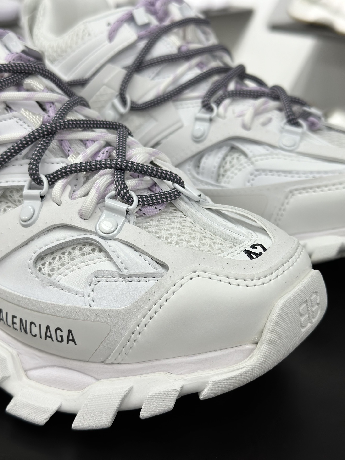 500 Balenciaga Track Sneaker Tess s.Gomma Res BI ALV/TIS EFF NUBUK/TIS E 巴黎世家官方同步潮流跑鞋 WTRHK9050