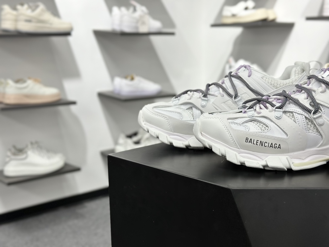 500 Balenciaga Track Sneaker Tess s.Gomma Res BI ALV/TIS EFF NUBUK/TIS E 巴黎世家官方同步潮流跑鞋 WTRHK9050