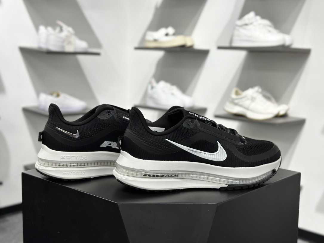 2025年跑鞋王者降临 耐克推出的顶级飞马 Nike Pegasus Premium 全掌气垫 纤维气柱网面跑步鞋 HQ2592-100