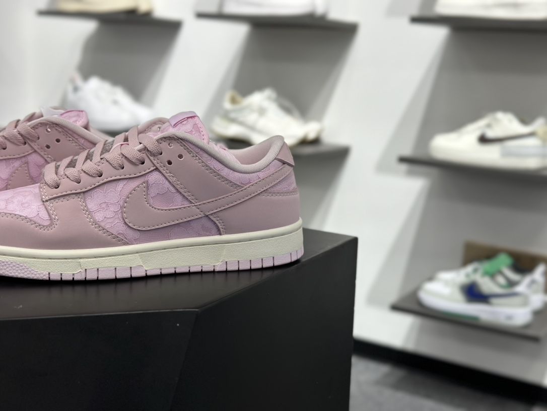 NIKE SB Dunk Low 白粉 HJ5870-600