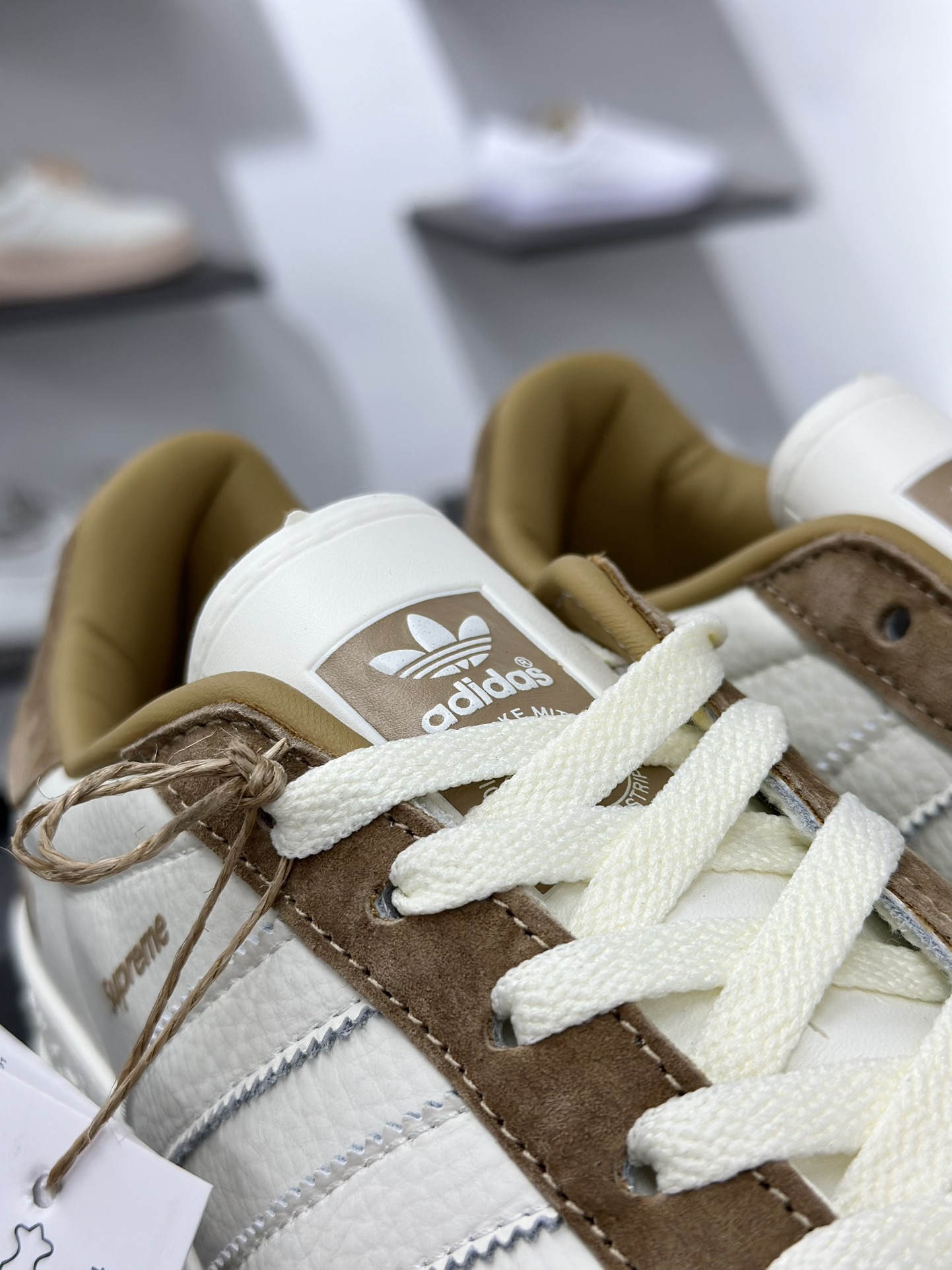 AD Gazelle Indoor Trainers 古驰联名---棕黑白 DD6606