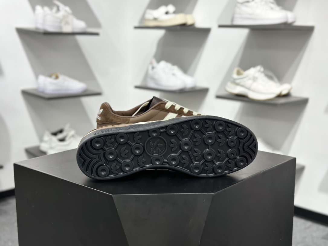 AD Gazelle Indoor Trainers 古驰联名---棕黑白 DD6604