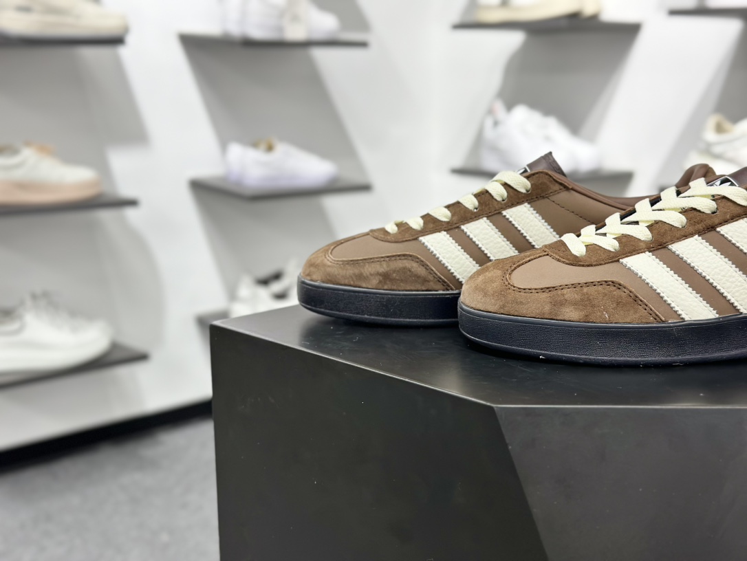AD Gazelle Indoor Trainers 古驰联名---棕黑白 DD6604