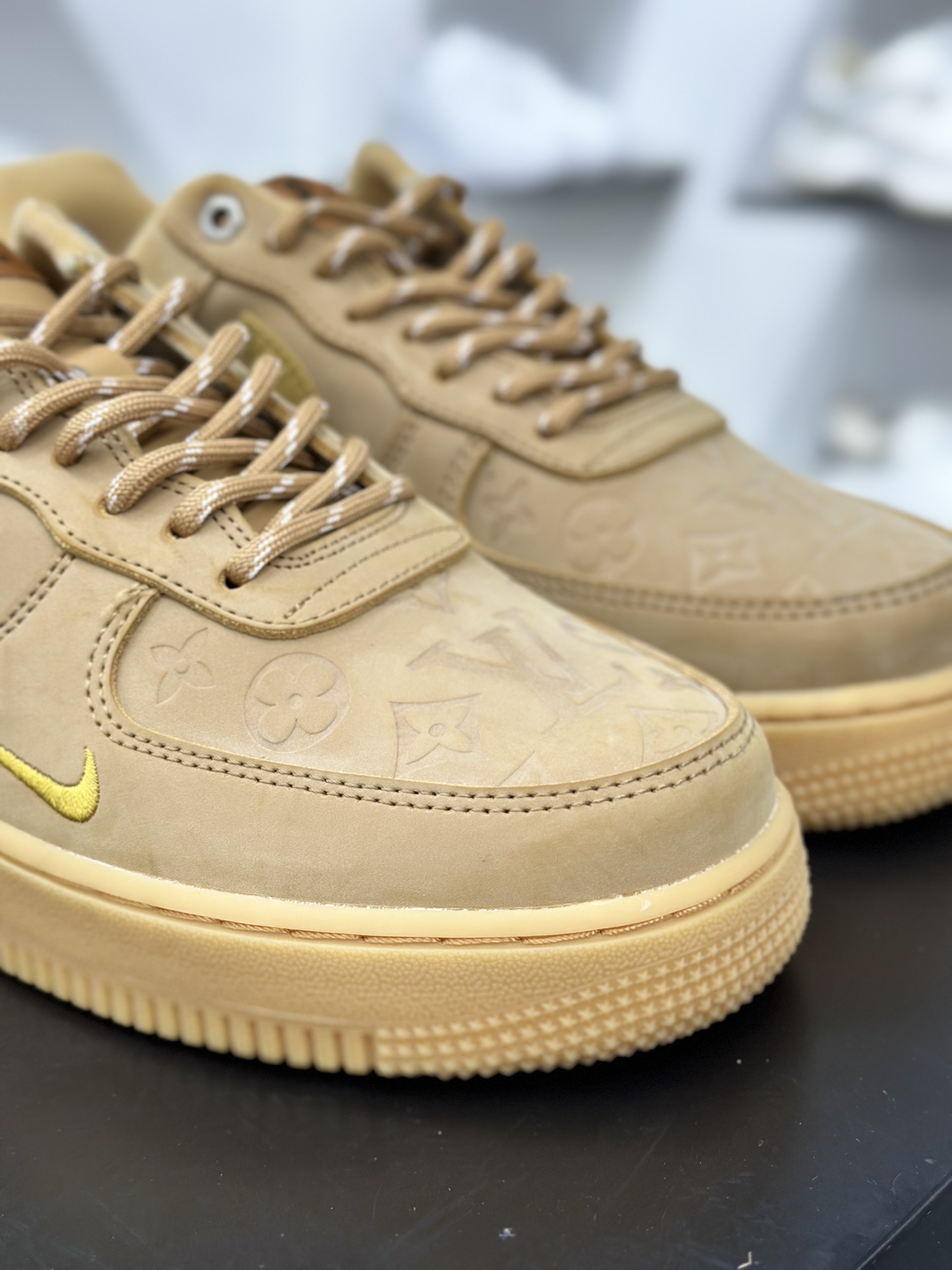 200 Nike Air Force 1 Low 07 x Louis Vuitton 万花弄 原木塞 复古美拉德 深棕小勾 CJ9179-200