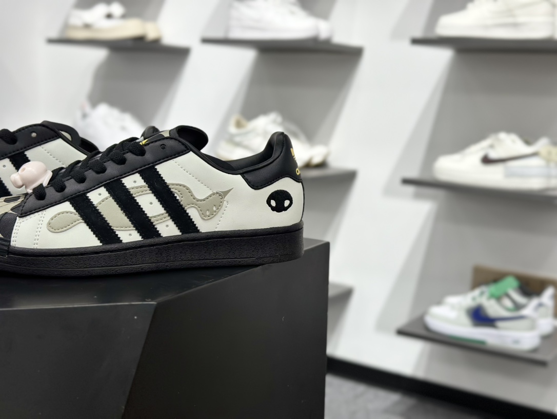 OFFGOD x adidas originals Superstar 82 灰黑色 JQ8778