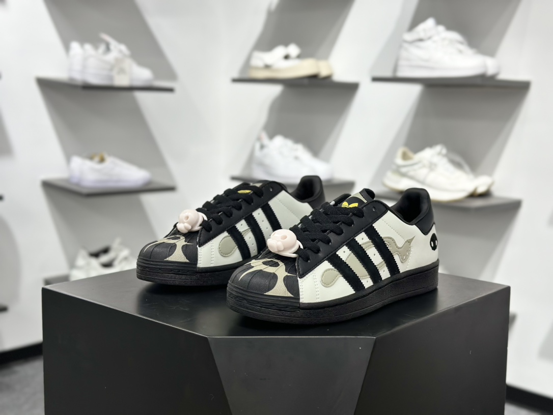 OFFGOD x adidas originals Superstar 82 灰黑色 JQ8778