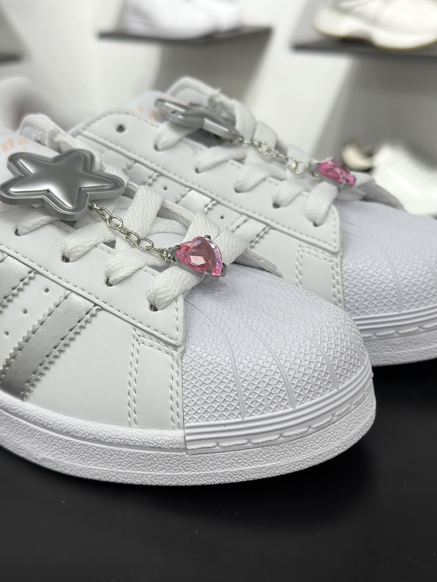 Adidas Originals Superstar 2代 2025全新版本 JQ8777