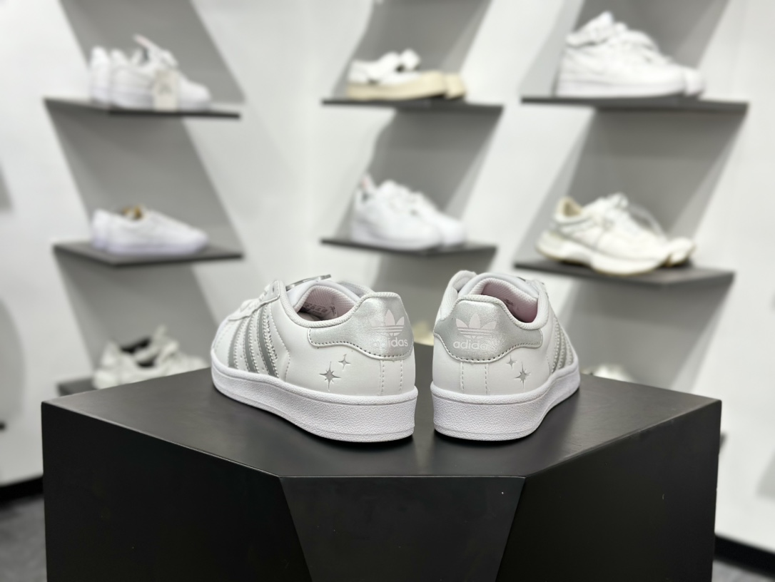 Adidas Originals Superstar 2代 2025全新版本 JQ8777
