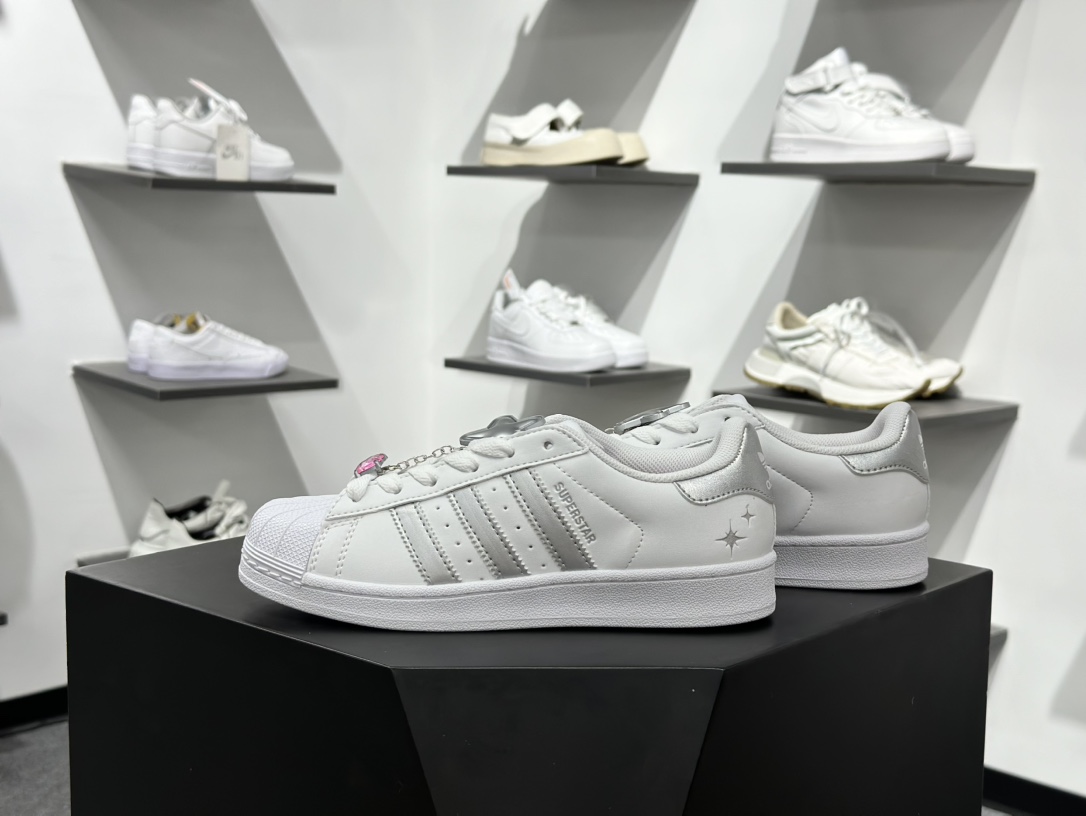 Adidas Originals Superstar 2代 2025全新版本 JQ8777