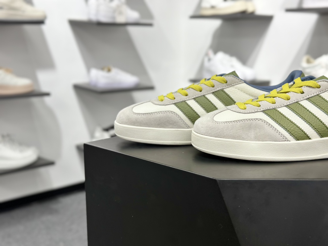 adidas Originals Gazelle INdoor x Louis Vuitton 三叶草休闲防滑耐磨低帮板鞋 DD6607