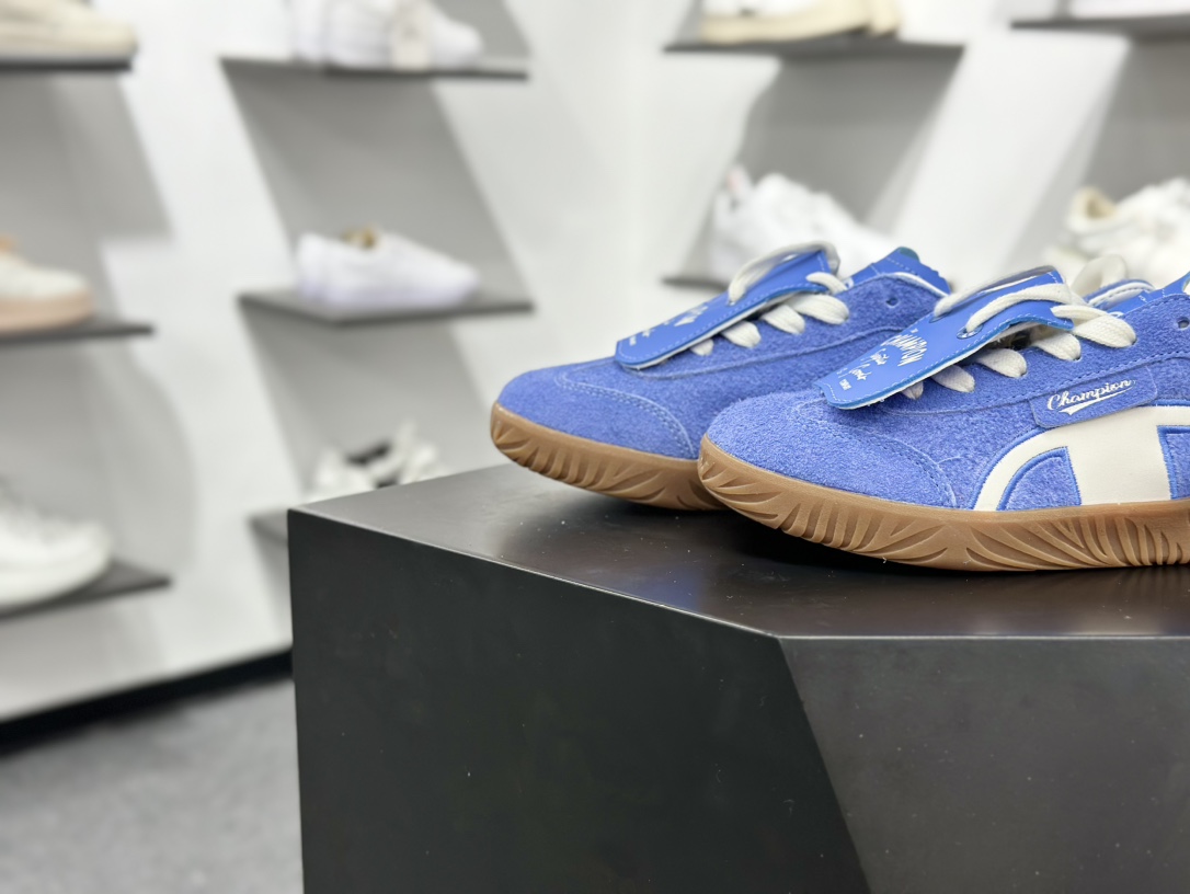 冠军Champion Essentials Champ T-Trainer 基础训练系列低帮德训板鞋“翻毛宝蓝” U4CFCTW14M1