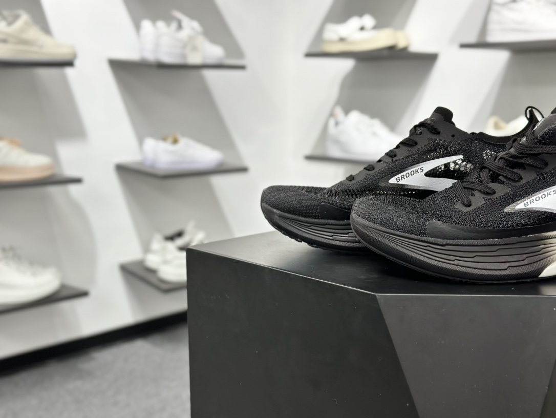Brooks 布鲁克斯 Hyperion Elite 4 PB 超弹轻盈跑步鞋 100046 1D 646