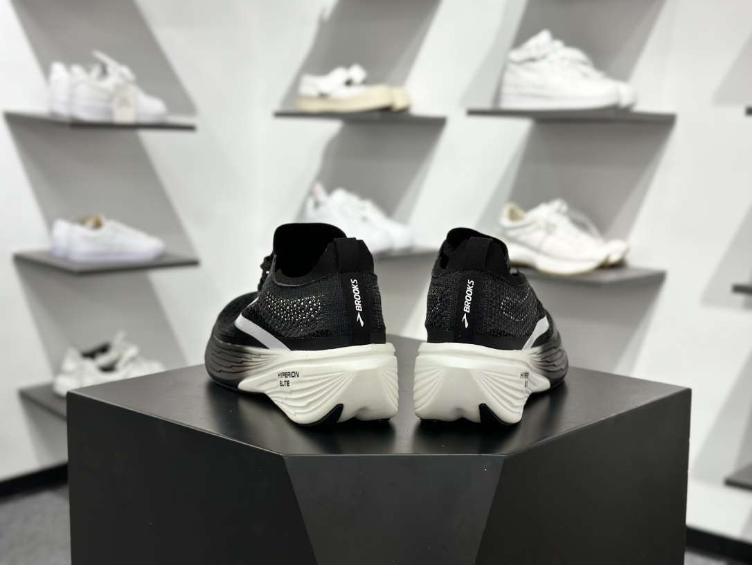 Brooks 布鲁克斯 Hyperion Elite 4 PB 超弹轻盈跑步鞋 100046 1D 646