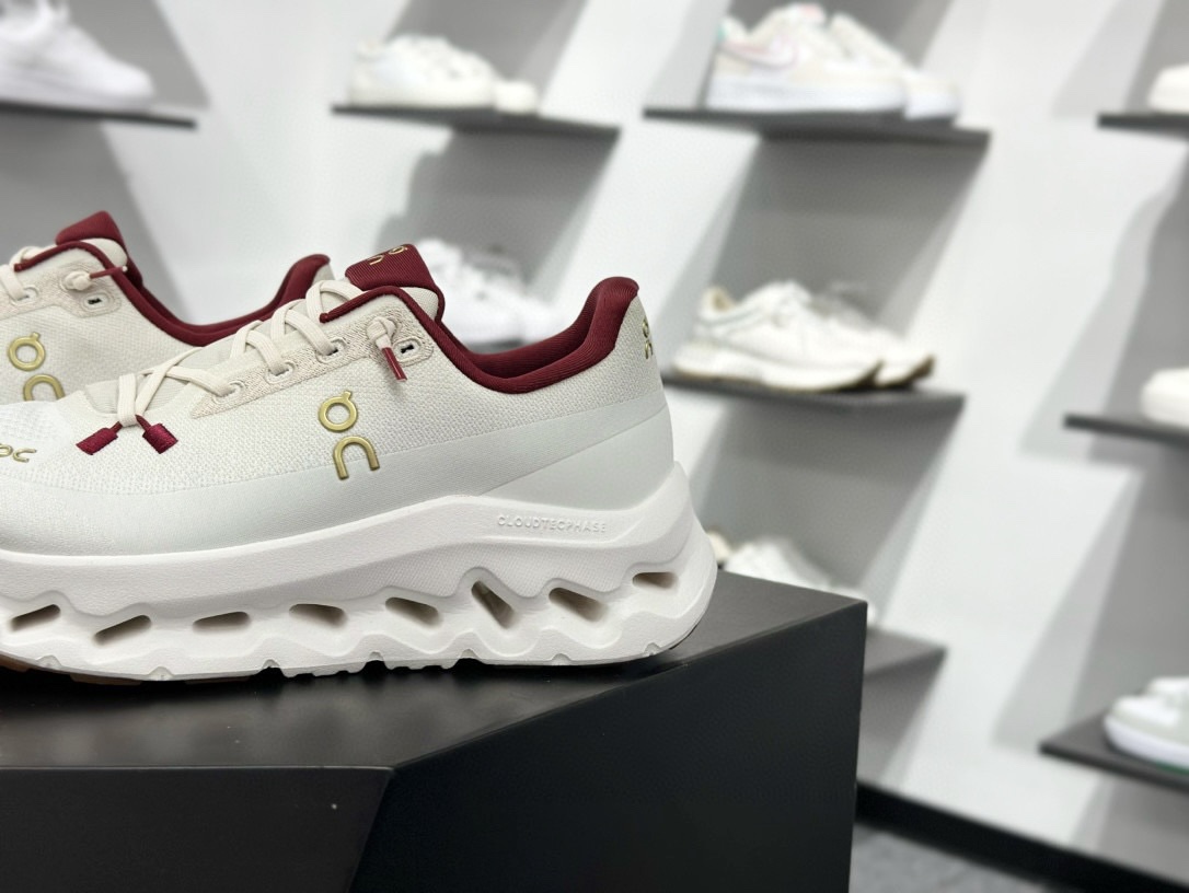 昂跑ON Running Cloudtilt 1 M 薄云1代系列低帮厚底轻量舒适多功能休闲运动慢跑鞋 3WE1056 昂跑ON Running Cloudtilt 1 M 薄云1代系列低帮厚底轻量舒适多功能休闲运动慢跑鞋 3WE1056