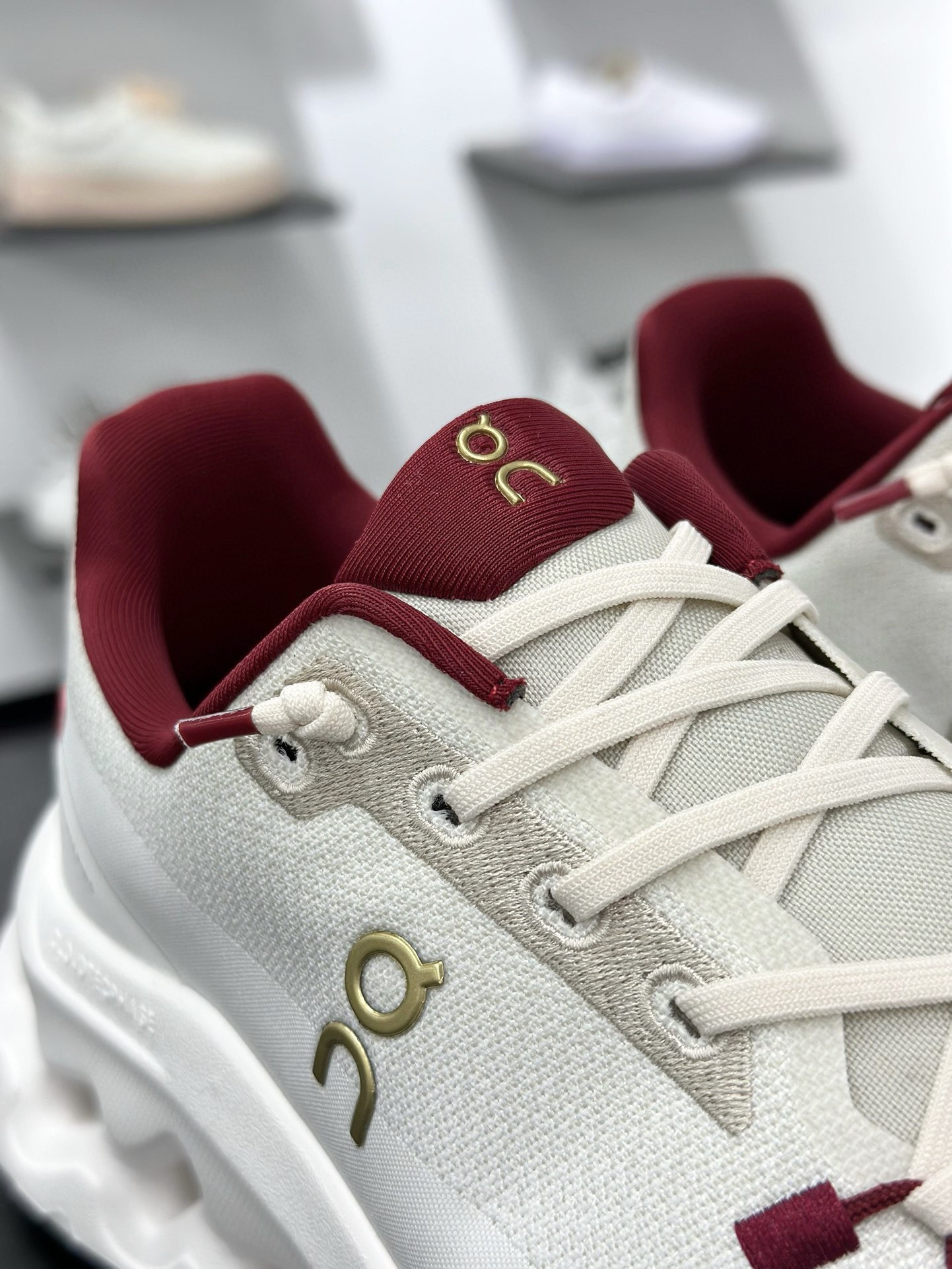 昂跑ON Running Cloudtilt 1 M 薄云1代系列低帮厚底轻量舒适多功能休闲运动慢跑鞋 3WE1056 昂跑ON Running Cloudtilt 1 M 薄云1代系列低帮厚底轻量舒适多功能休闲运动慢跑鞋 3WE1056