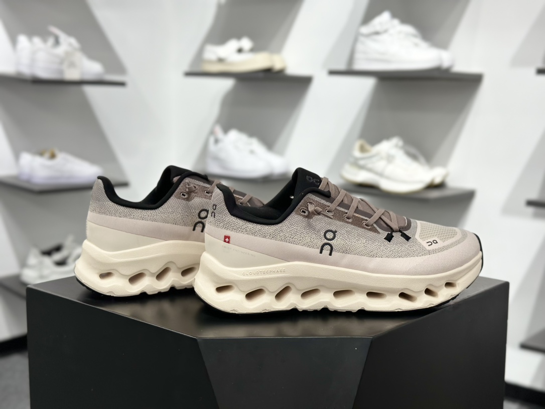 昂跑ON Running Cloudtilt 1 M 薄云1代系列低帮厚底轻量舒适多功能休闲运动慢跑鞋 3WE1005