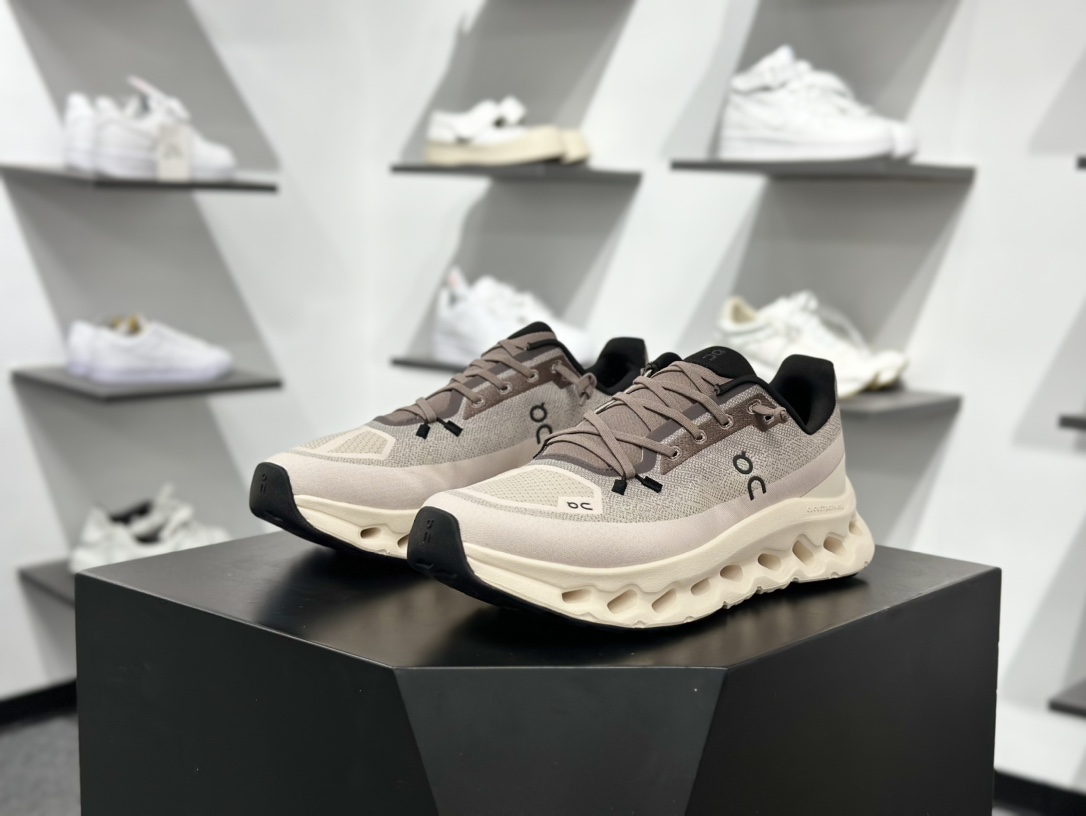 昂跑ON Running Cloudtilt 1 M 薄云1代系列低帮厚底轻量舒适多功能休闲运动慢跑鞋 3WE1005