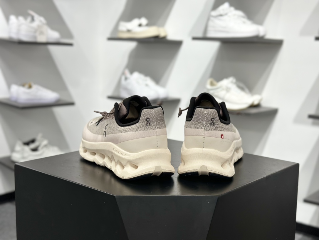 昂跑ON Running Cloudtilt 1 M 薄云1代系列低帮厚底轻量舒适多功能休闲运动慢跑鞋 3WE1005