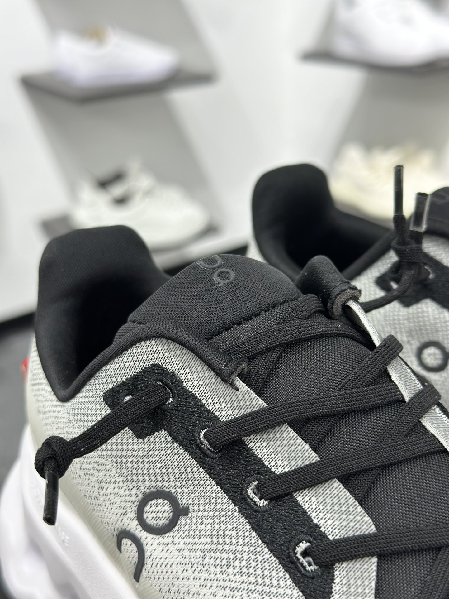 昂跑ON Running Cloudtilt 1 M 薄云1代系列低帮厚底轻量舒适多功能休闲运动慢跑鞋 3WE1005 昂跑ON Running Cloudtilt 1 M 薄云1代系列低帮厚底轻量舒适多功能休闲运动慢跑鞋 3WE1005