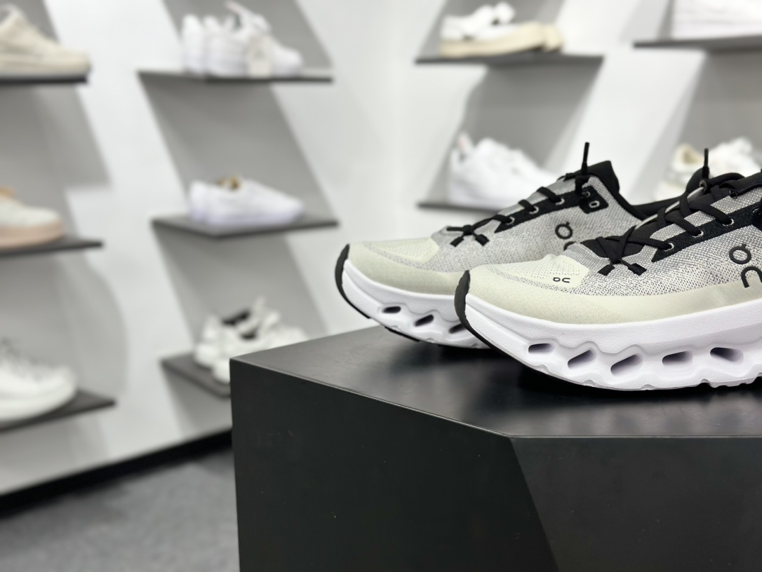 昂跑ON Running Cloudtilt 1 M 薄云1代系列低帮厚底轻量舒适多功能休闲运动慢跑鞋 3WE1005 昂跑ON Running Cloudtilt 1 M 薄云1代系列低帮厚底轻量舒适多功能休闲运动慢跑鞋 3WE1005