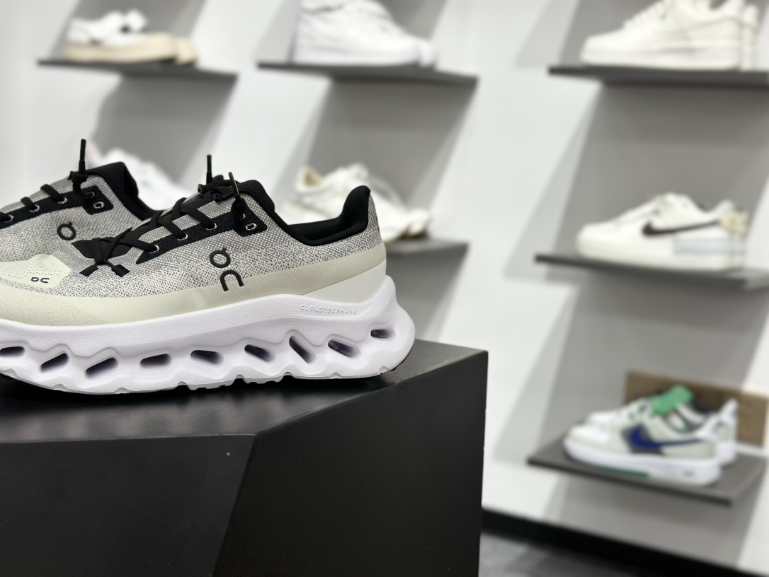 昂跑ON Running Cloudtilt 1 M 薄云1代系列低帮厚底轻量舒适多功能休闲运动慢跑鞋 3WE1005 昂跑ON Running Cloudtilt 1 M 薄云1代系列低帮厚底轻量舒适多功能休闲运动慢跑鞋 3WE1005