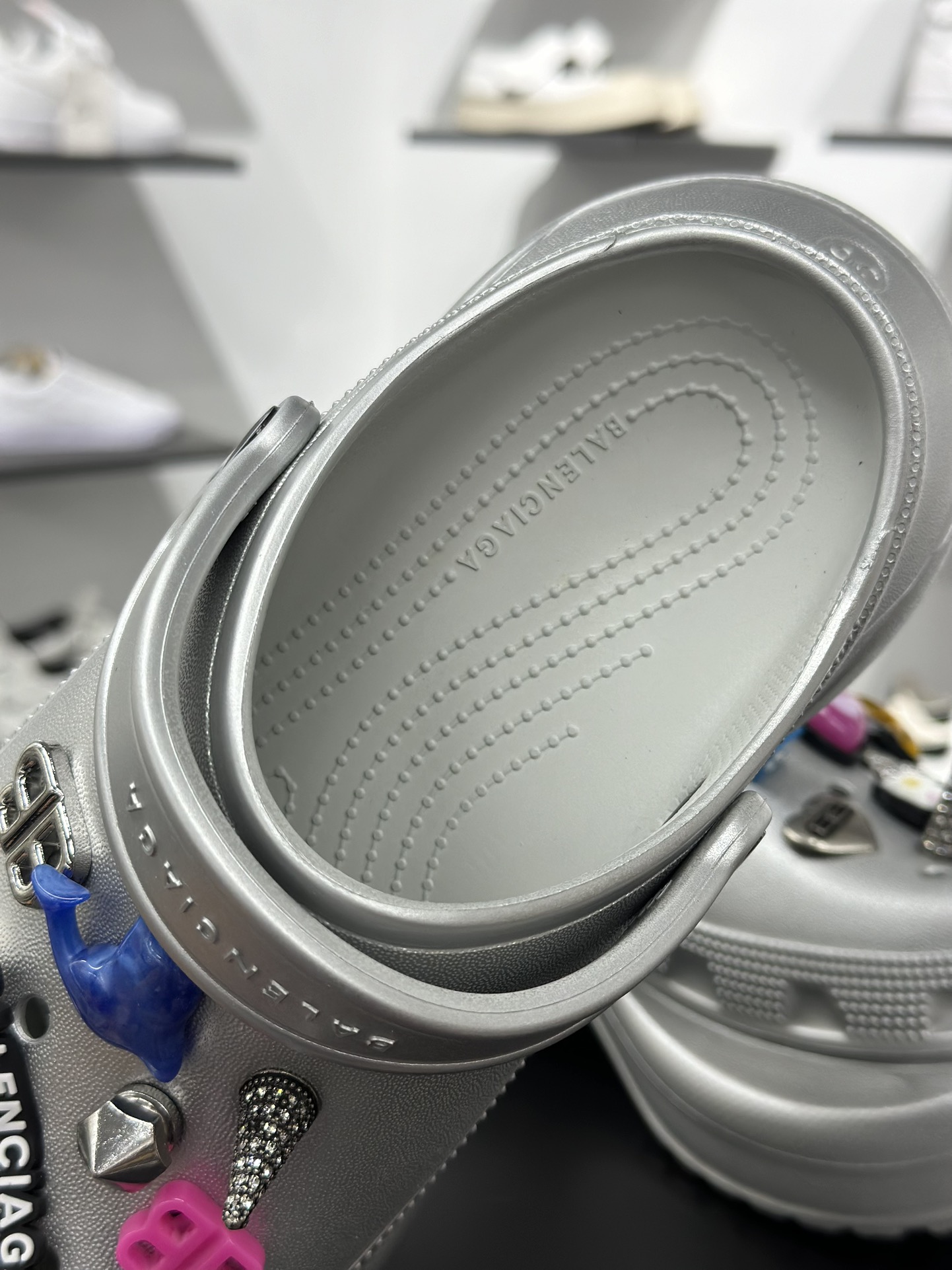 巴黎世家BALENCIAGA x Crocs HardCrocs Sandal 哈德系列穆勒风松糕厚底夏季沙滩涉水百搭潮流系带休闲拖鞋式凉鞋  687398 W1S8N 1081