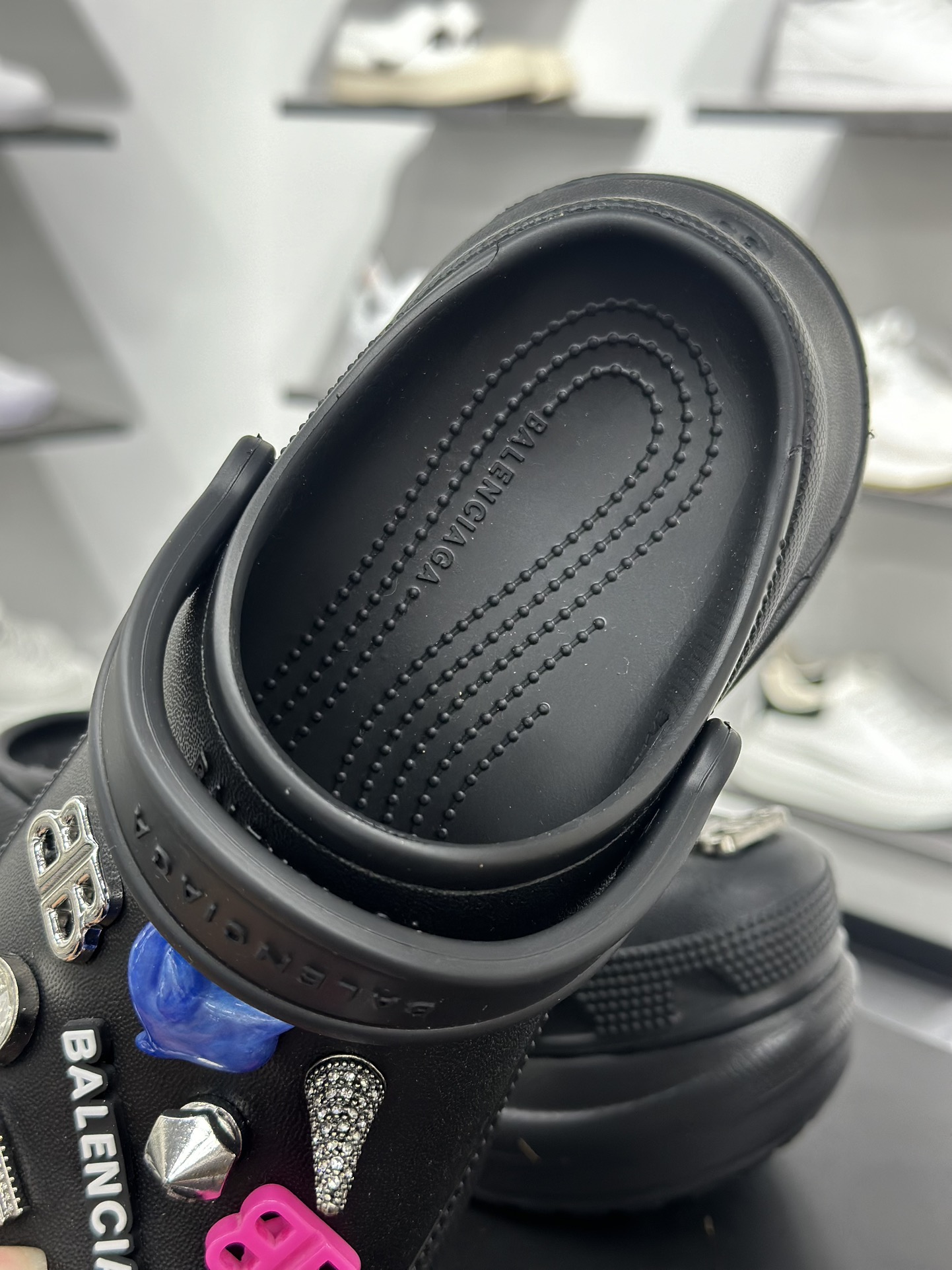 巴黎世家BALENCIAGA x Crocs HardCrocs Sandal 哈德系列穆勒风松糕厚底夏季沙滩涉水百搭潮流系带休闲拖鞋式凉鞋  687398 W1S8N 1081