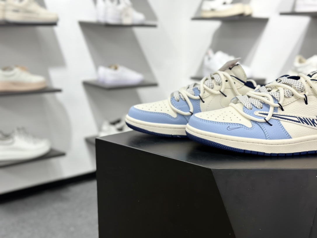 Travis Scott x Fragment Design x Air Jordan 1 Low OG SP AJ1 乔1 Supreme联名 白蓝抽绳 低帮文化休闲板鞋  DM6868-106