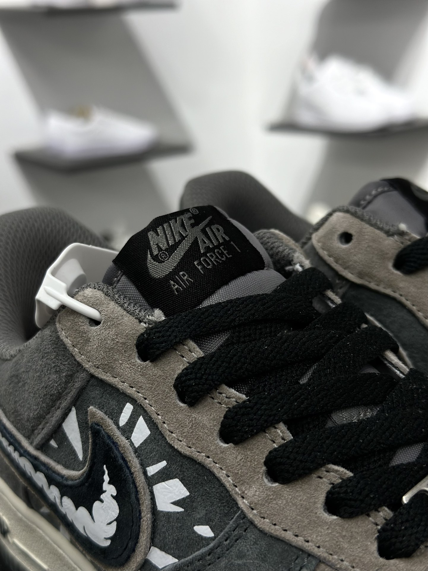 Nike Air Force 1 Low 灰脸王子  YD2452-808